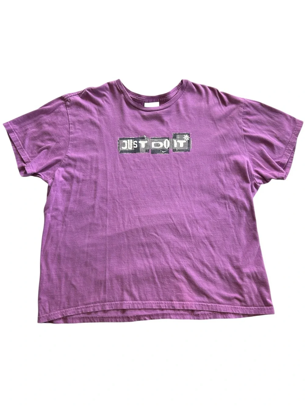 Y2K Nike Vintage Boxy 100% Cotton Size XL Sparkly Retro Grunge Skater Activewear